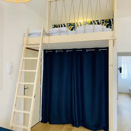 Le Saint Claude, Refait A Neuf アパート *