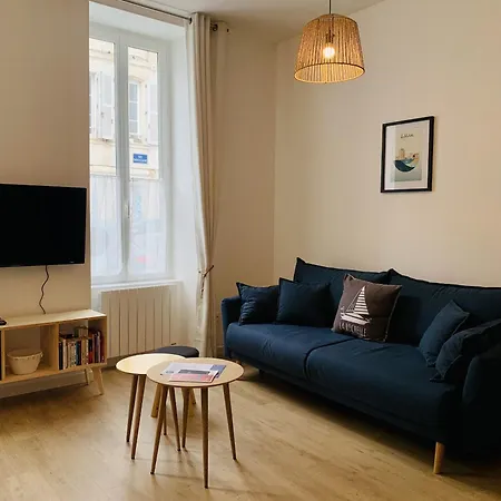 Le Saint Claude, Refait A Neuf *