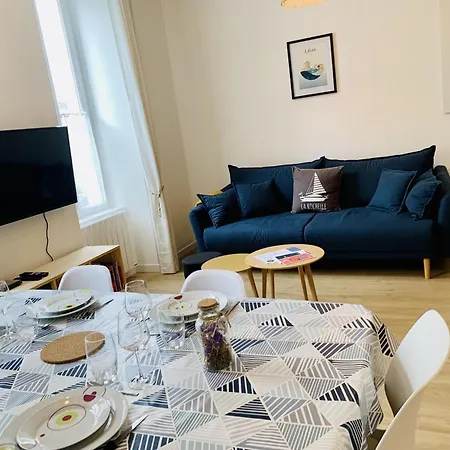 Le Saint Claude, Refait A Neuf *